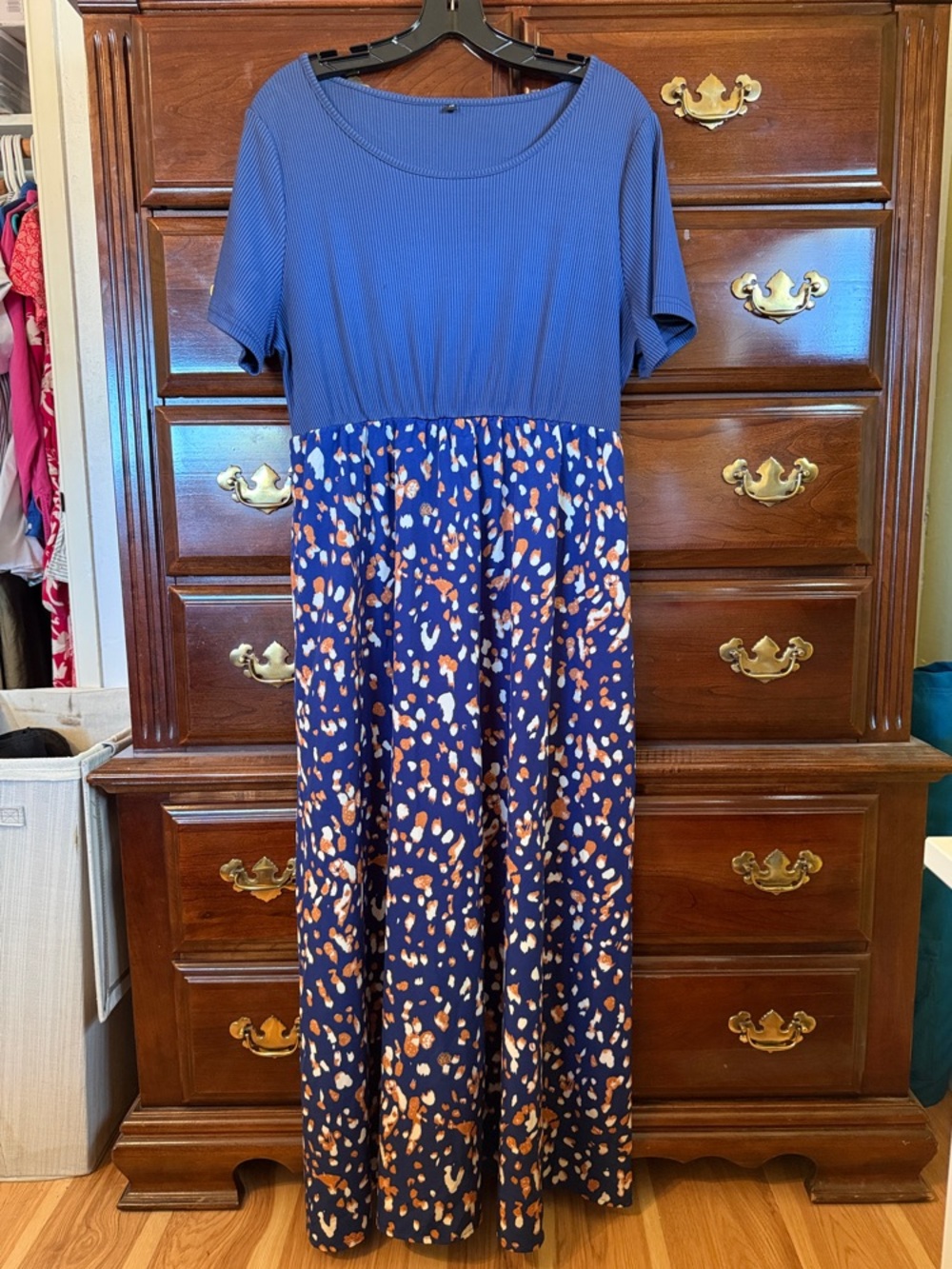 SHEIN Blue Short-Sleeve Maxi Dress with Orange Spot Print
